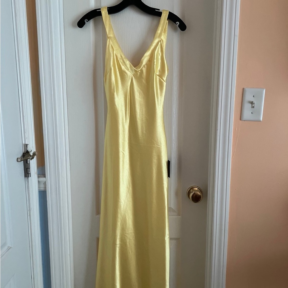 Lulu's Golden Satin Gown